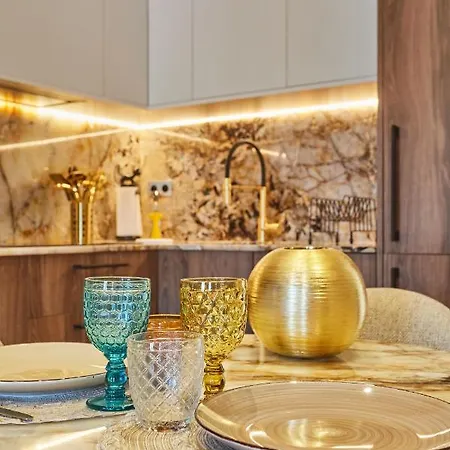 Saintgermainbycecile - Luxueux 2 Pieces Ac Ambre Paryż