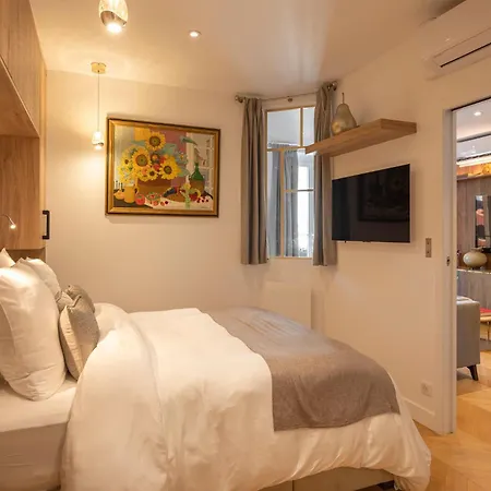 Saintgermainbycecile - Luxueux 2 Pieces Ac Ambre Apartament Paryż